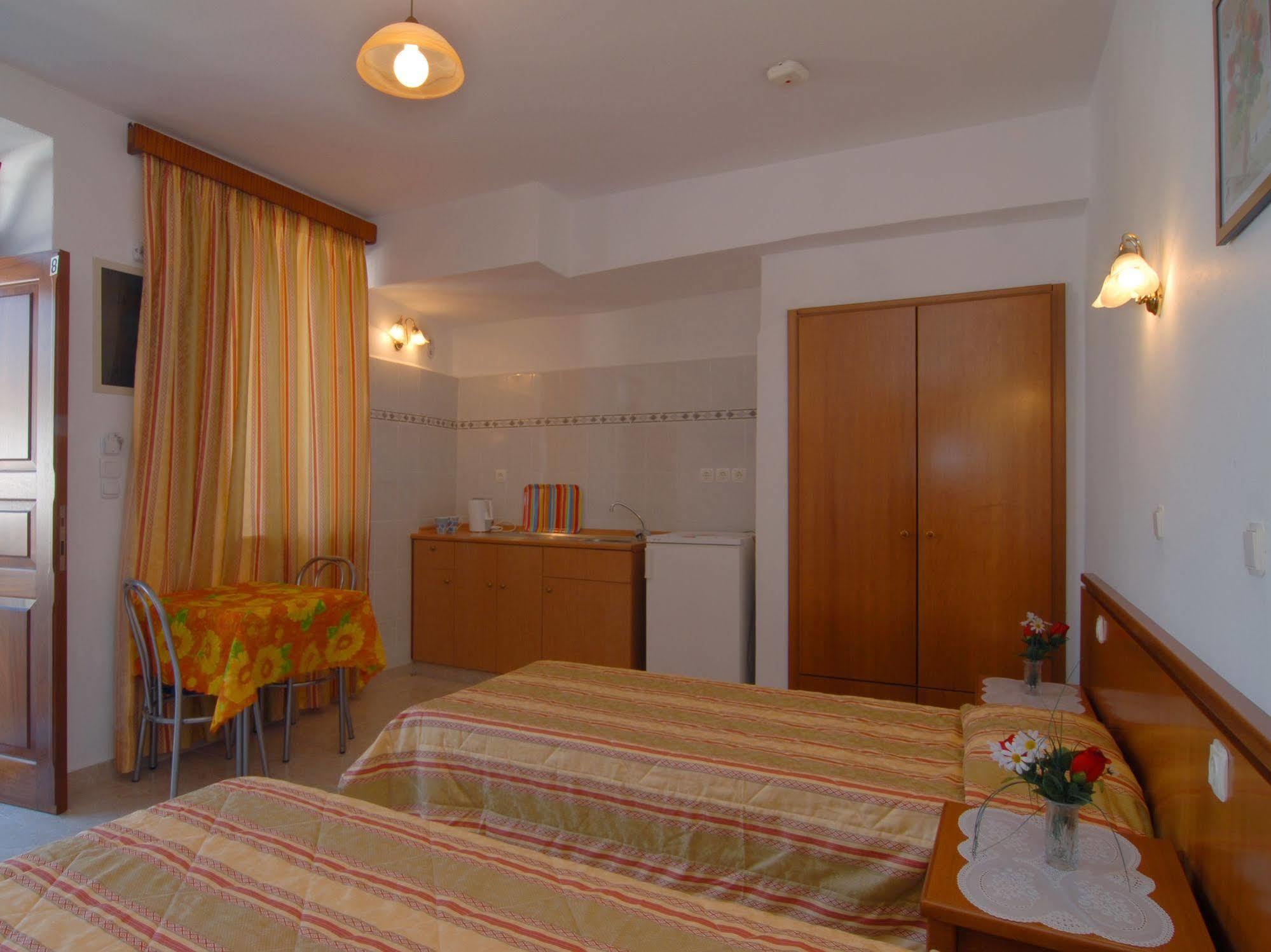 St. Paul'S Bay View Suites لينثوس المظهر الخارجي الصورة