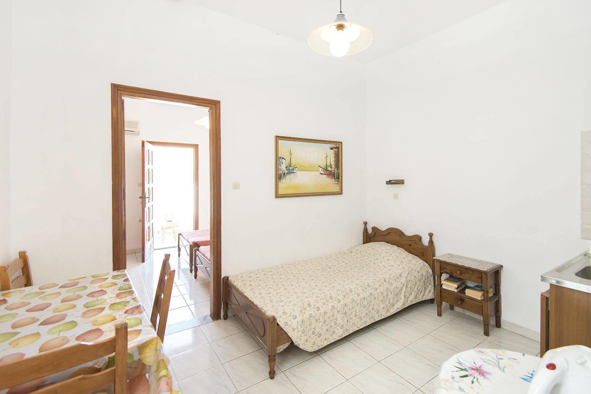 St. Paul'S Bay View Suites لينثوس المظهر الخارجي الصورة