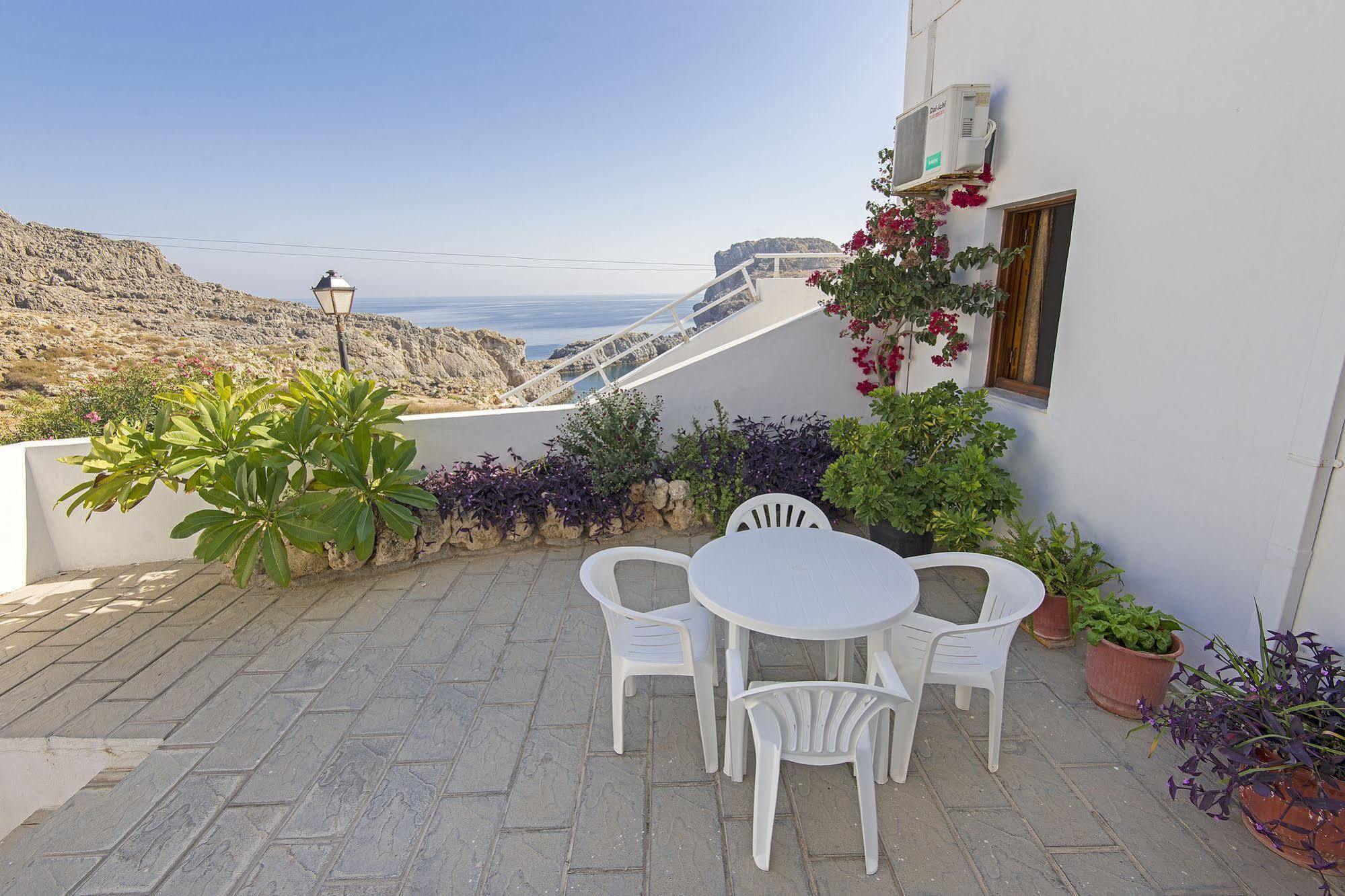 St. Paul'S Bay View Suites لينثوس المظهر الخارجي الصورة