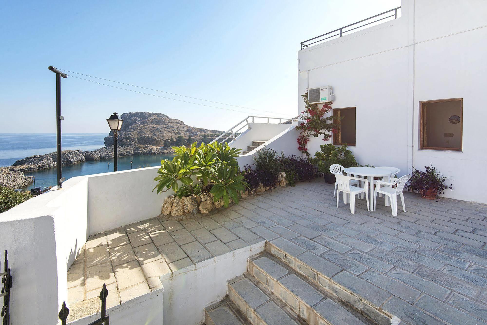 St. Paul'S Bay View Suites لينثوس المظهر الخارجي الصورة